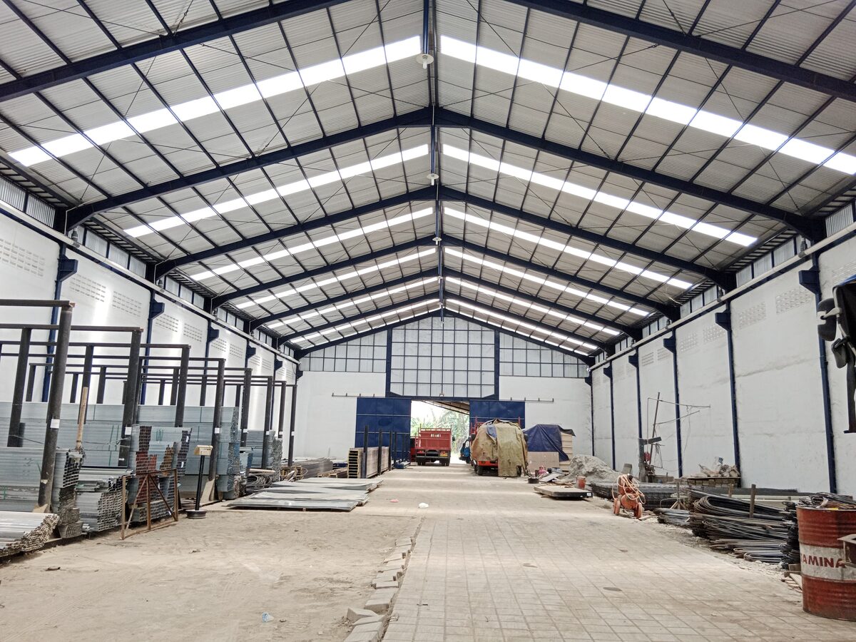 Stok Lengkap, Siap Kirim ke Lokasi Proyek Anda - Toko Baja Purwokerto
